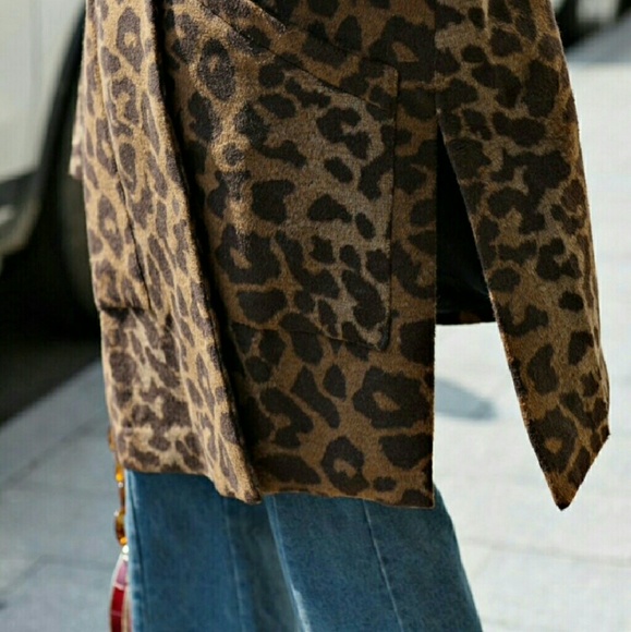 Leopard Topper Coat  Host Pick - Picture 7 of 8